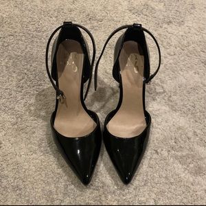 Mix No. 6 Heels Size 6